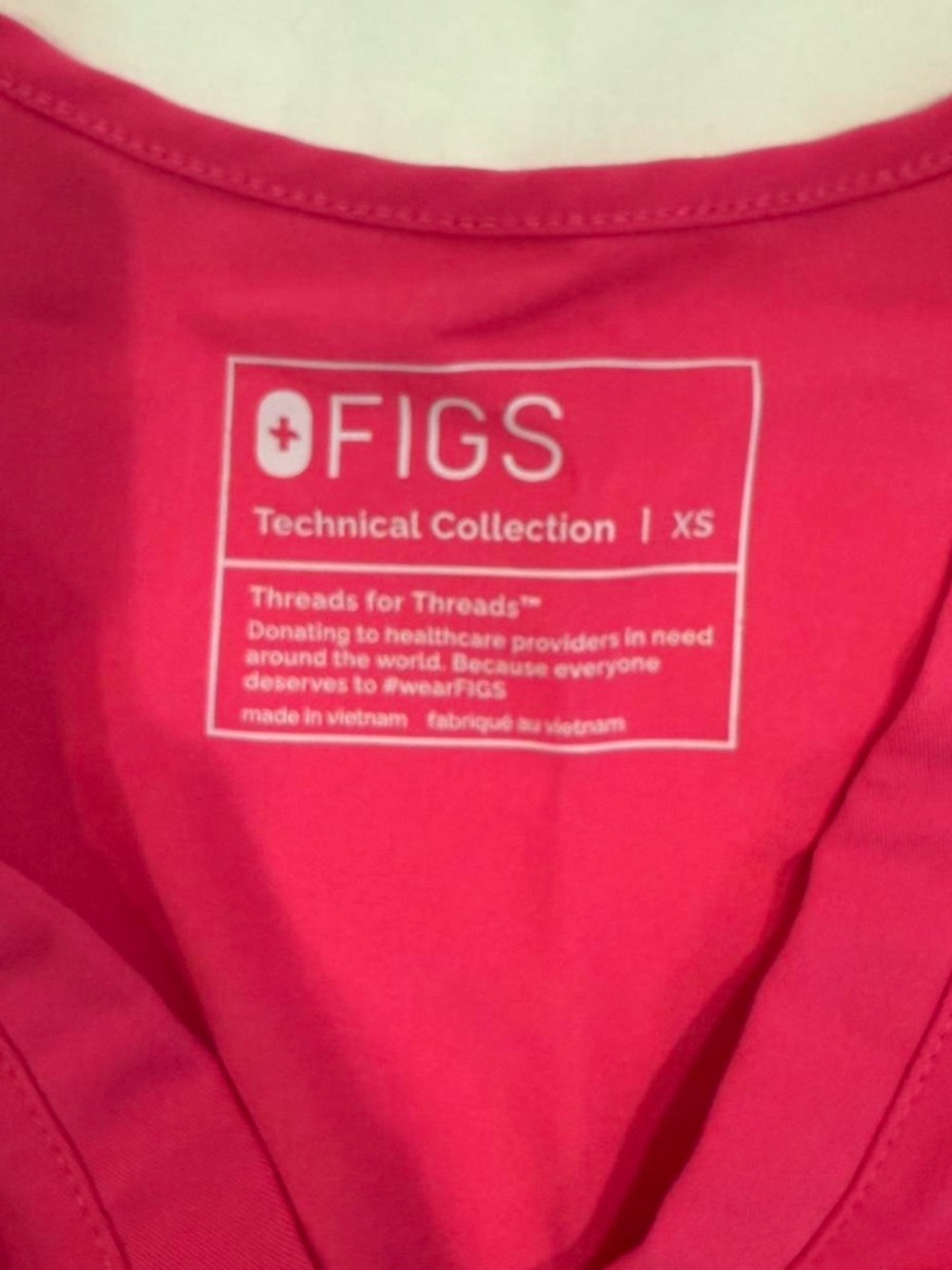 FIGS Scrub Set - Picture 4 of 4